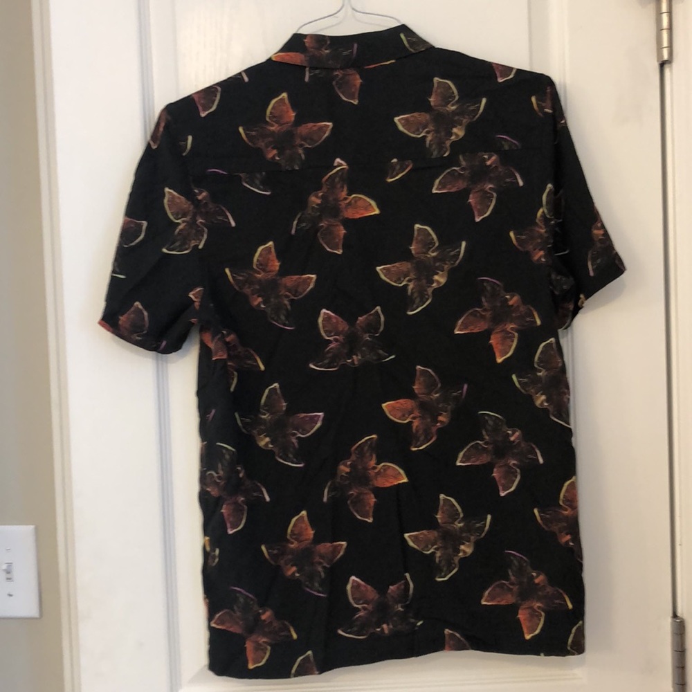 Stranger Things Button Down Shirt, 100% Viscosenw… - image 4